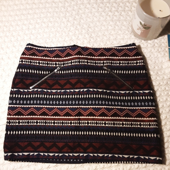 Divided skirt - Picture 2 of 9